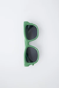 LUNETTES DE SOLEIL CARRÉES EN PLASTIQUE