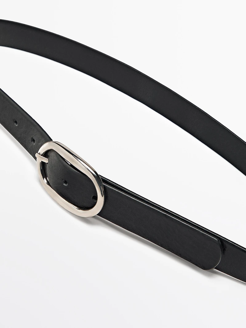 Leather belt with oval buckle