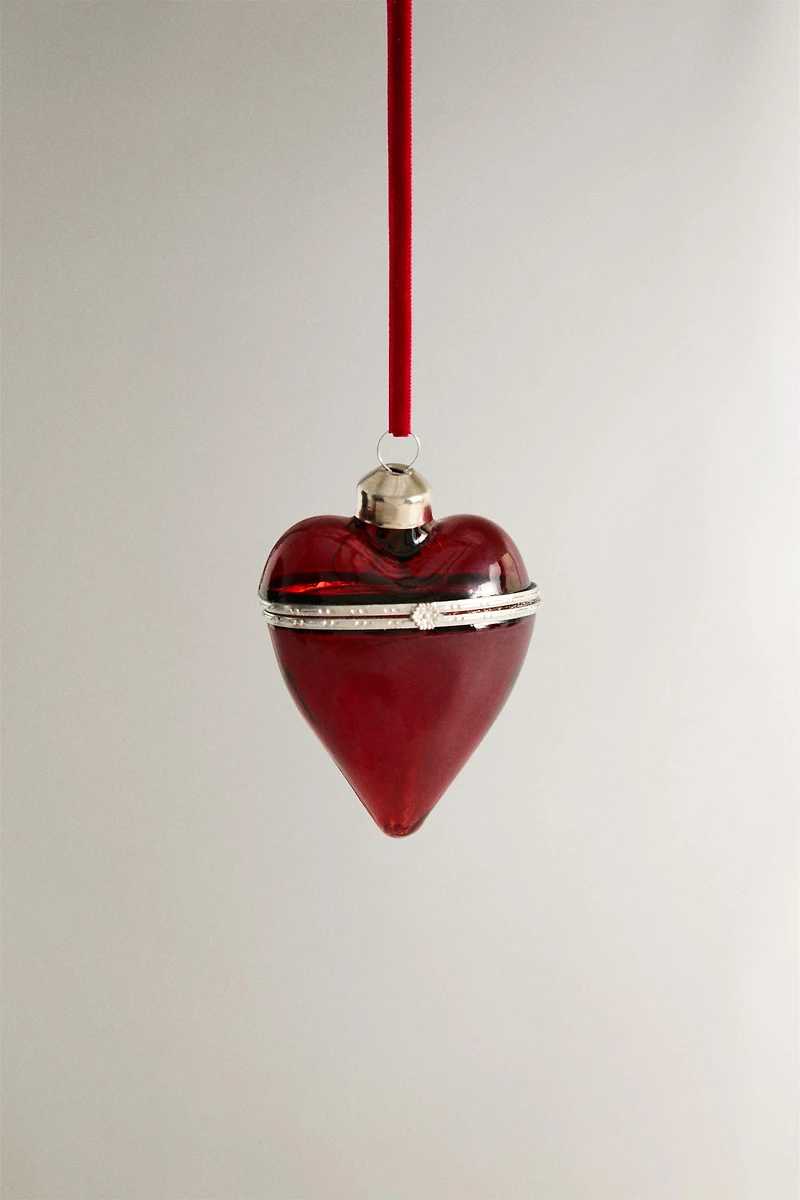 HEART BOX CHRISTMAS TREE ORNAMENT