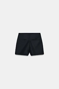 HIGH-WAISTED SHORTS