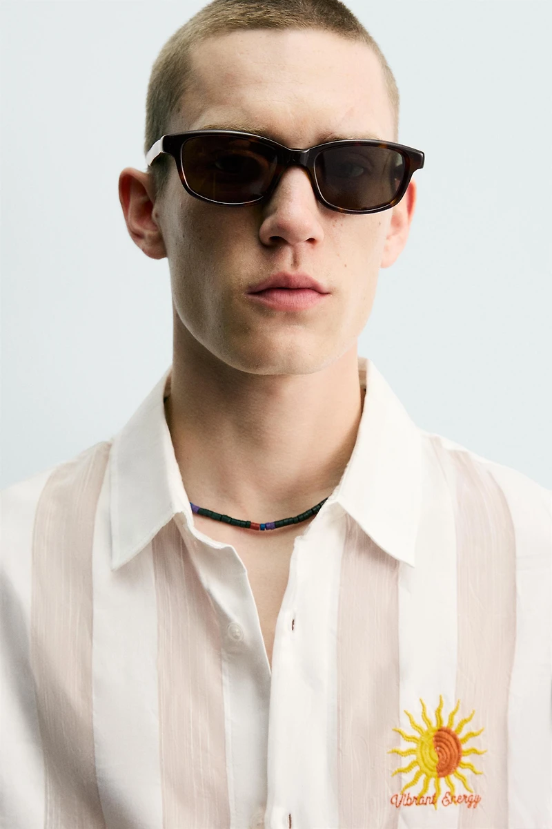 CHEMISE EN JACQUARD À RAYURES BRODÉES