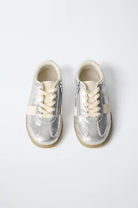 METALLIC SNEAKERS