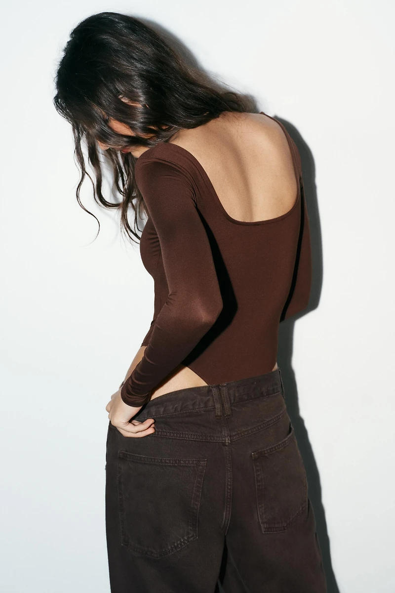 BODY EN POLYAMIDE À ENCOLURE CARRÉE