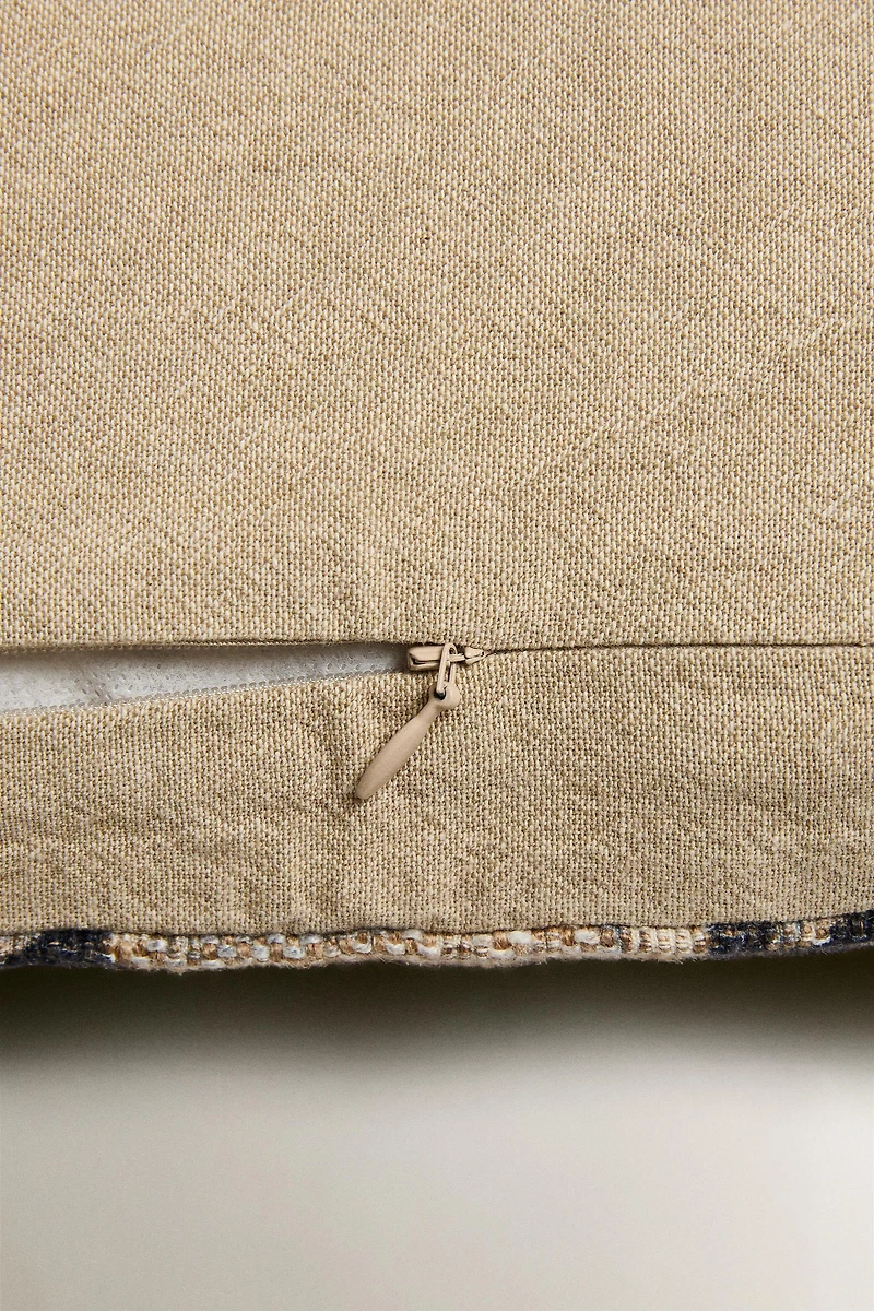 FLORAL PRINT CUSHION COVER