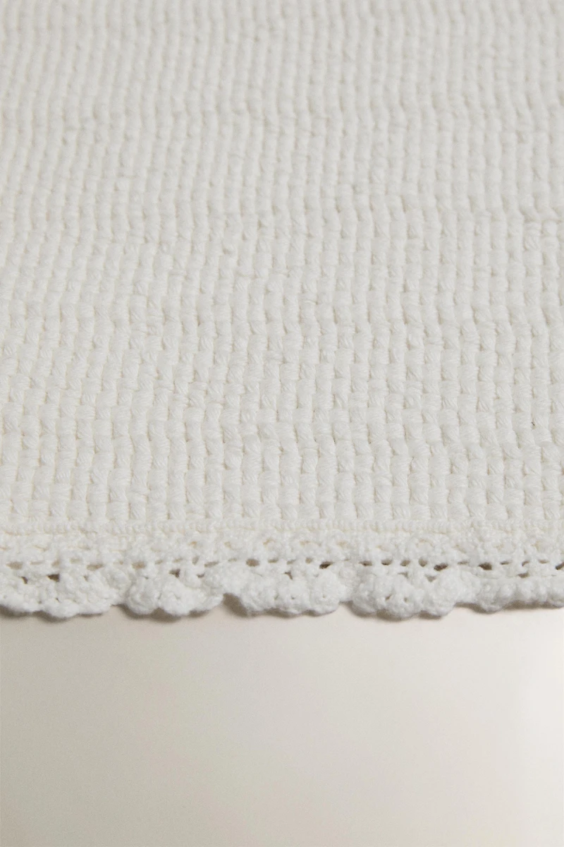 TAPIS DE BAIN CROCHET
