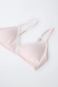 AGES 9-14/ THREE-PACK OF REMOVABLE PADDING LACE BRALETTES
