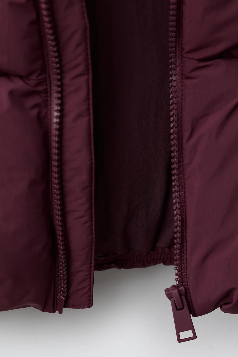 WATER REPELLENT VEST