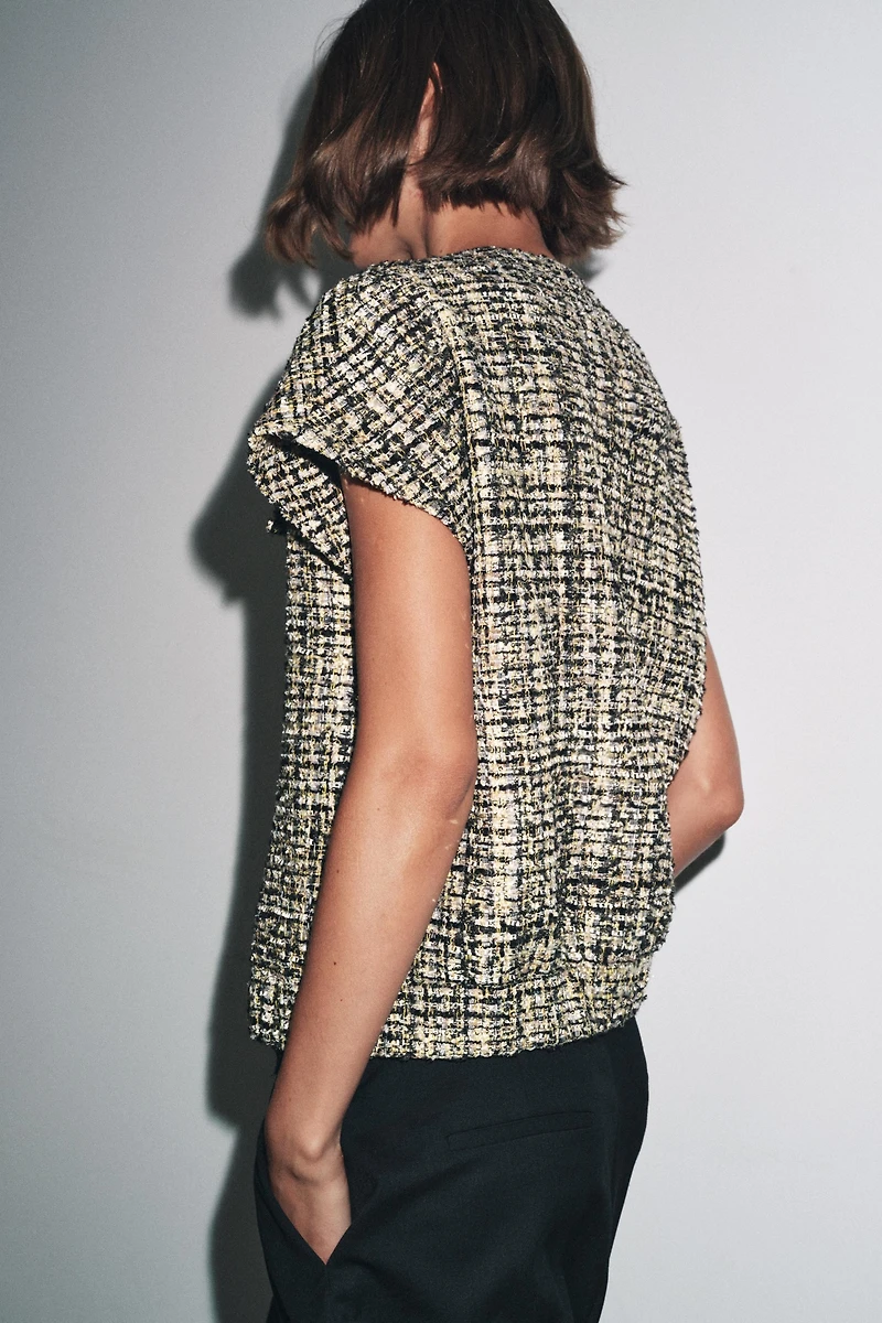 TEXTURED BUTTON VEST ZW COLLECTION