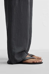 LEATHER STRAP SANDALS