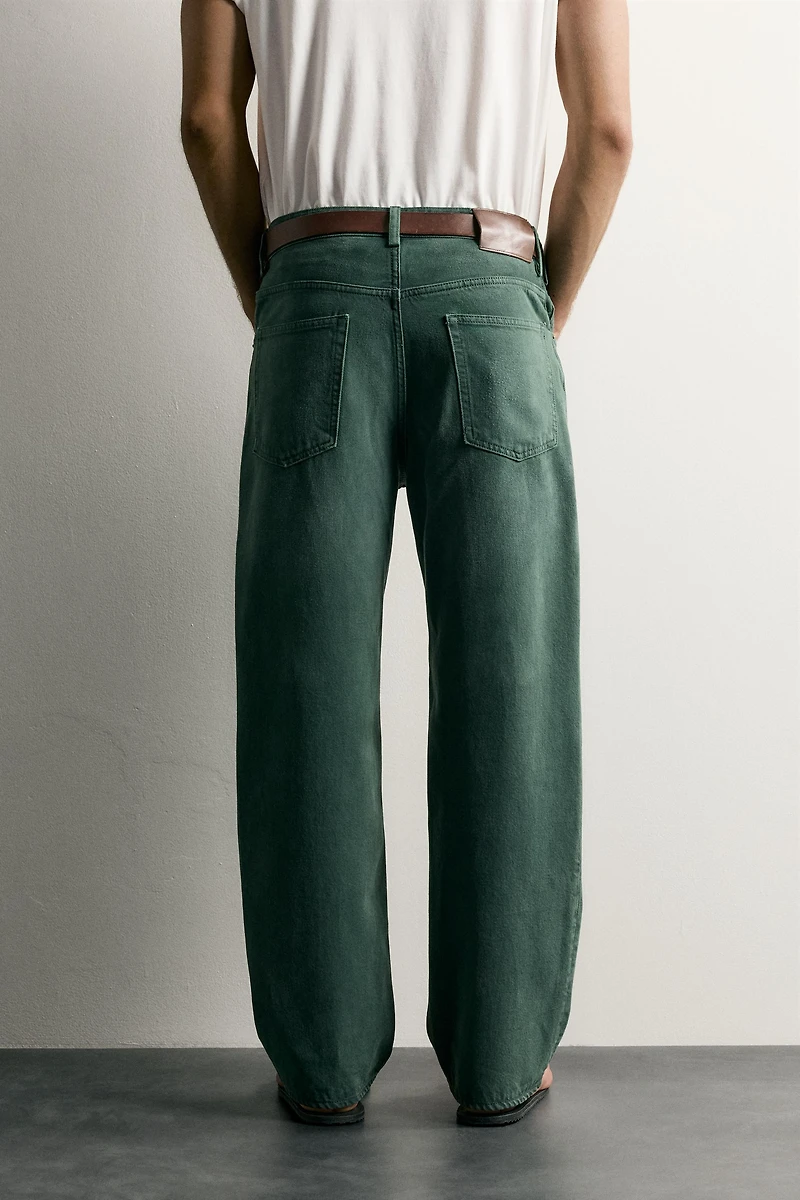 PRESSED CREASE RELAXED FIT JEANS