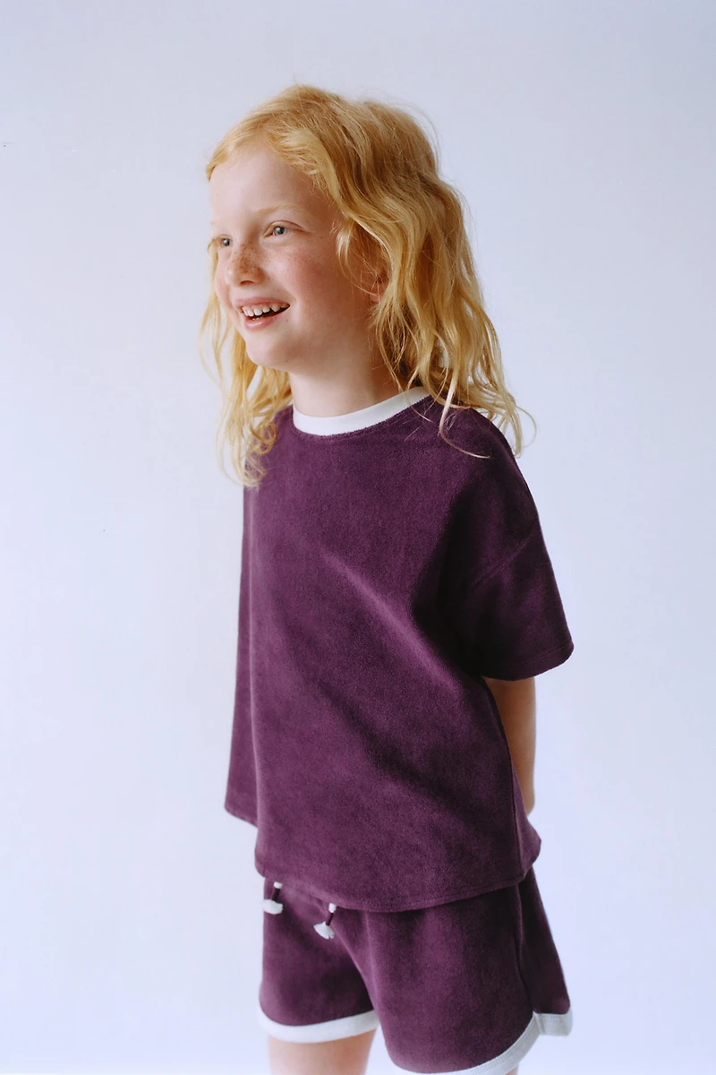 SOLID TOWEL EFFECT T-SHIRT AND BERMUDA SET
