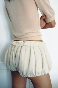 RUFFLED STRIPED BLOOMER SHORTS