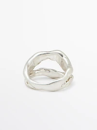 Abstract metal ring