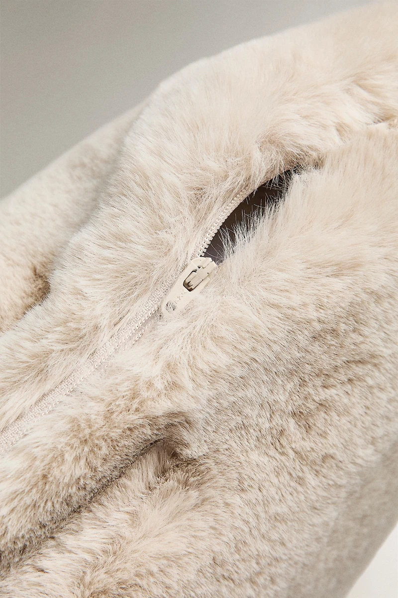 FAUX FUR THROW PILLOW COVER
