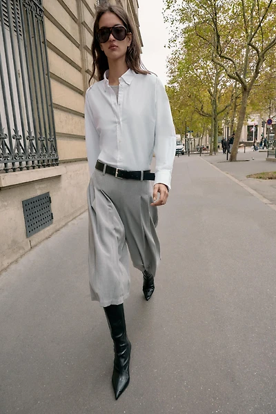 LONG BERMUDA SHORTS WITH PLEATS