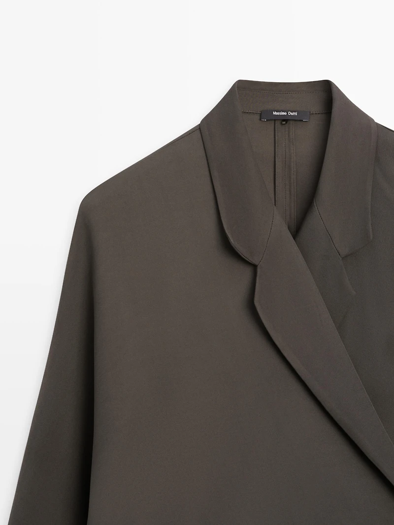 Flowing double-breasted overshirt