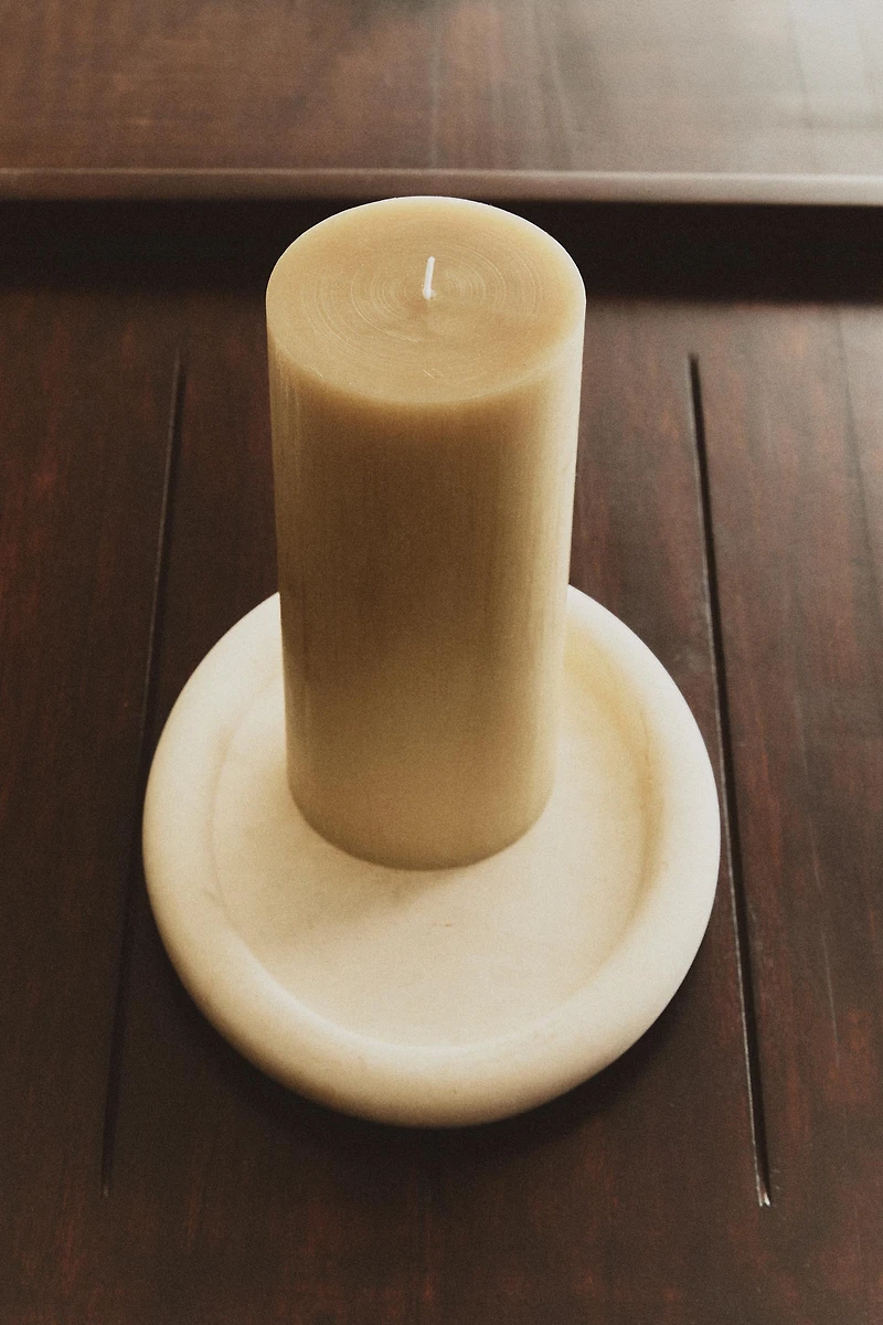 LONG CYLINDRICAL DECORATIVE CANDLE