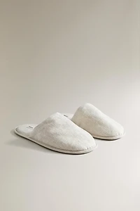 LINEN MULE SLIPPERS