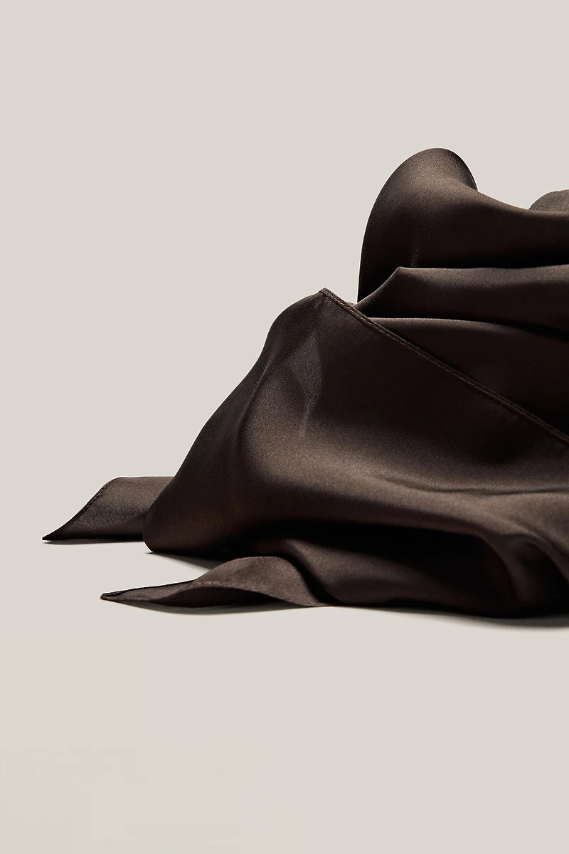 Foulard en soie - LIMITED EDITION