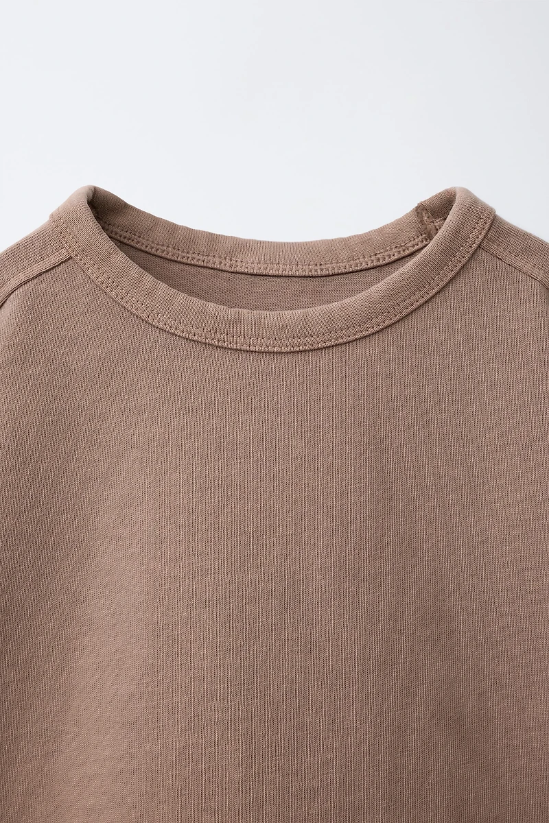 PLAIN JOGGING T-SHIRT AND SHORTS SET