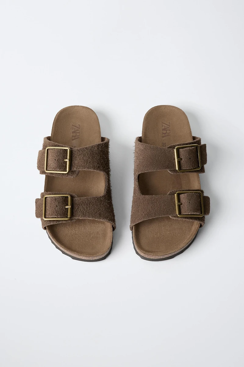 STORIEZ - LEATHER BUCKLE SANDALS