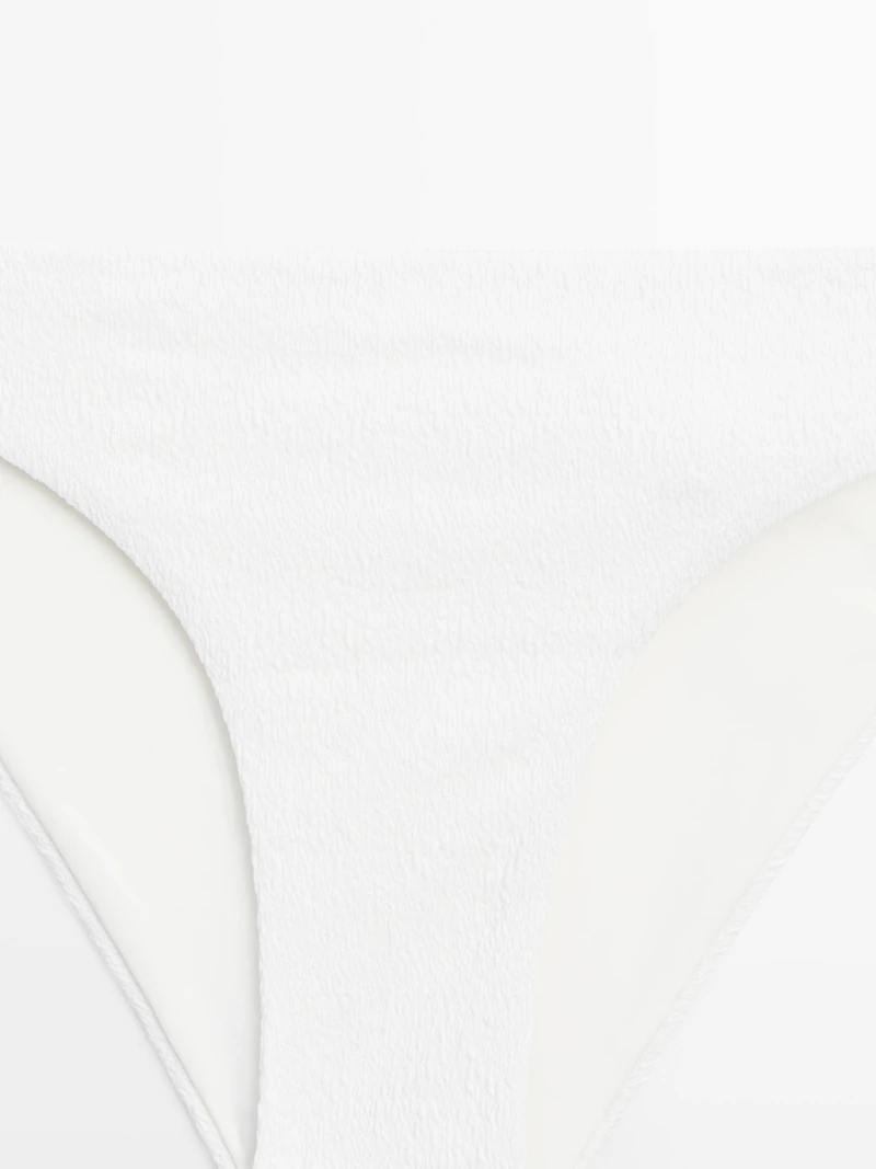 Bas de bikini textur