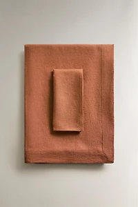 PLAIN FADED LINEN TABLECLOTH