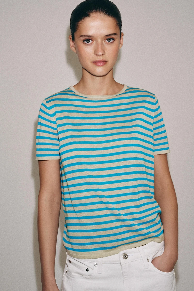 STRIPED KNIT TOP