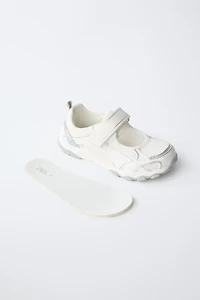 BAREFOOT SNEAKERS
