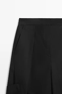 Barrel fit cargo pants