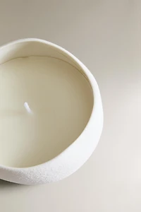TEXTURED DECORATIVE CANDLE