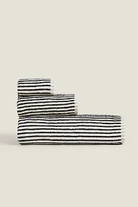 DYED THREAD COTTON BATH TOWEL