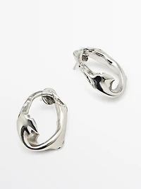 Boucles d’oreilles irrégulières