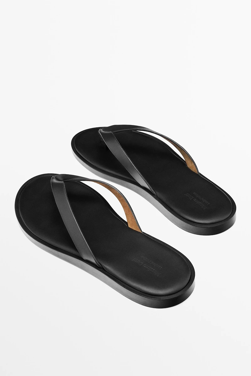 Nappa sandals with toe divider