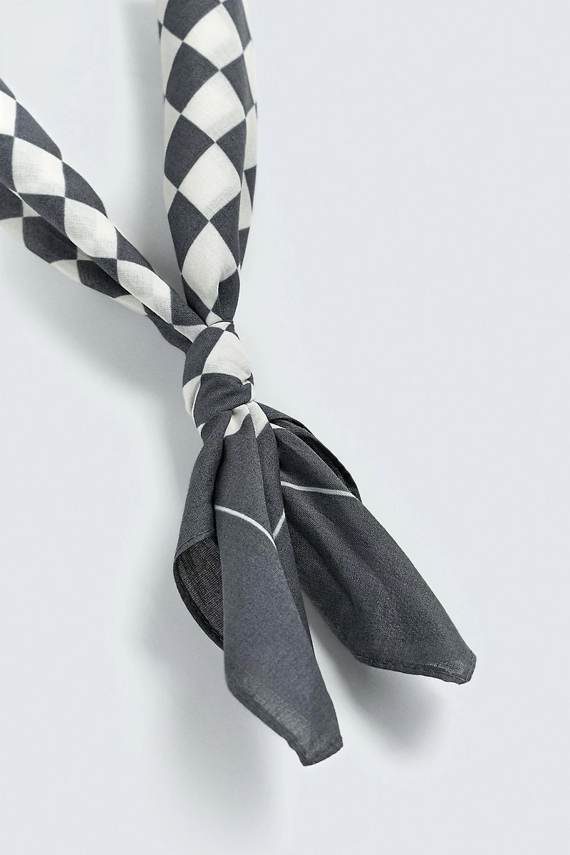 CHECKERED PRINT BANDANA