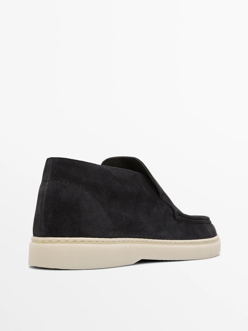 Mocassin bottine en croûte de cuir