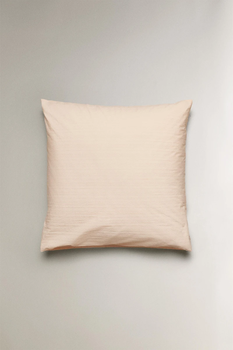 STRIPED TEXTURED PILLOWCASE