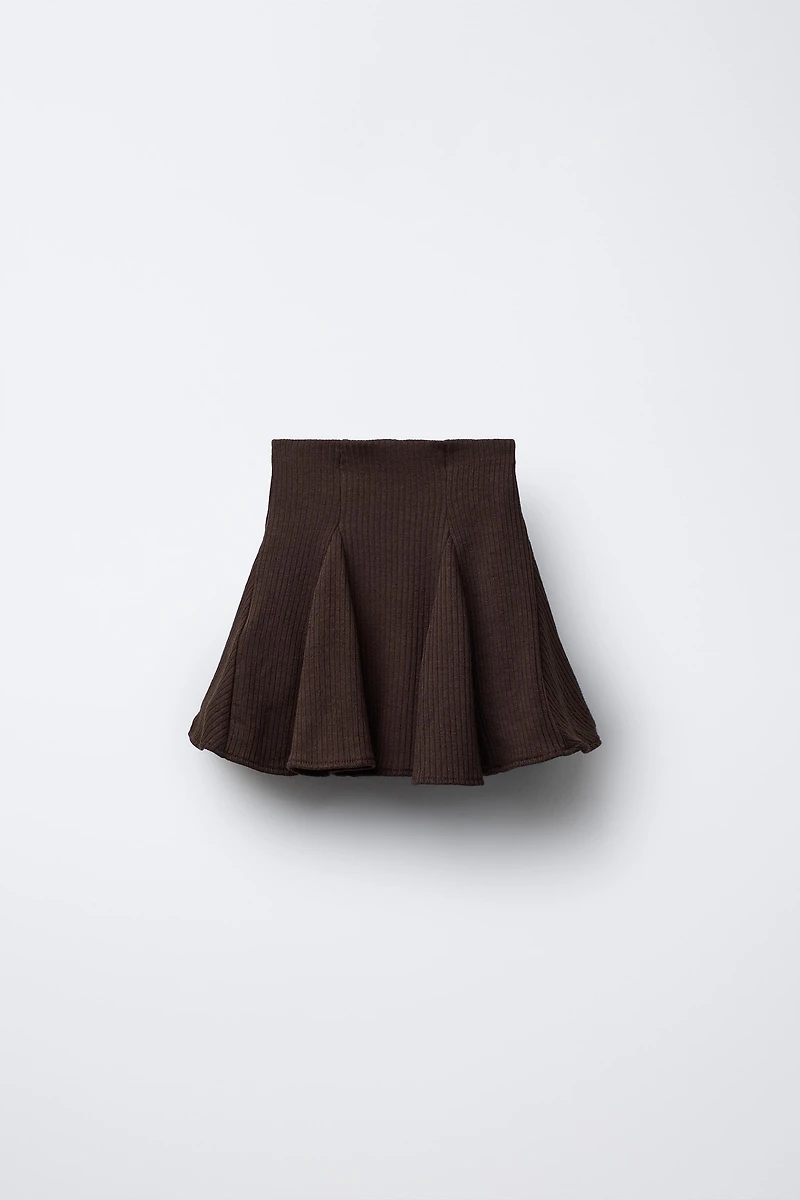 RIBBED RUFFLE SKORT