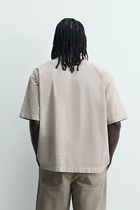 RELAXED FIT PLAID TEXT SHIRT