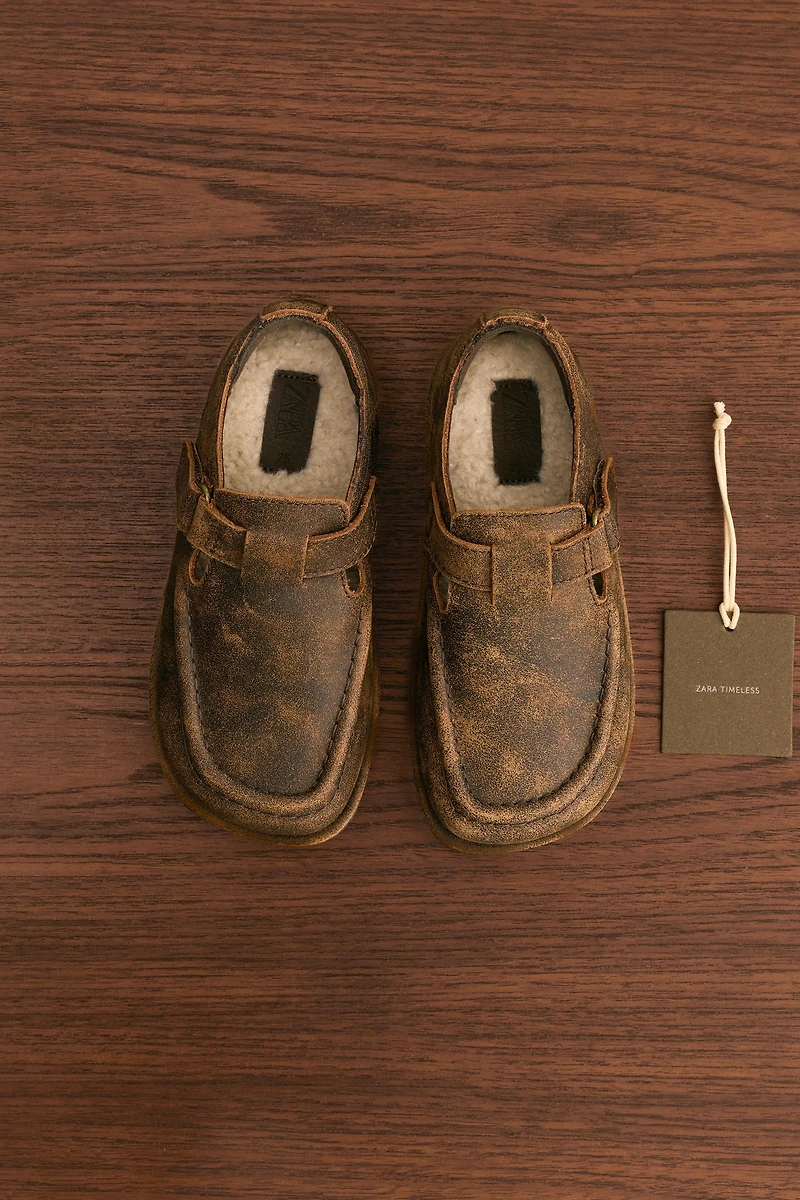 LEATHER BUCKLE SHOES