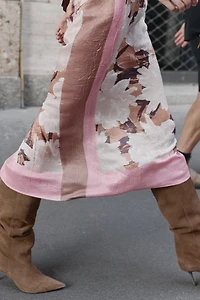 FLORAL PRINT SATIN EFFECT MIDI SKIRT