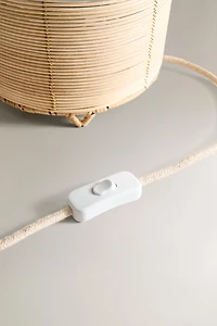 RATTAN TABLE LAMP
