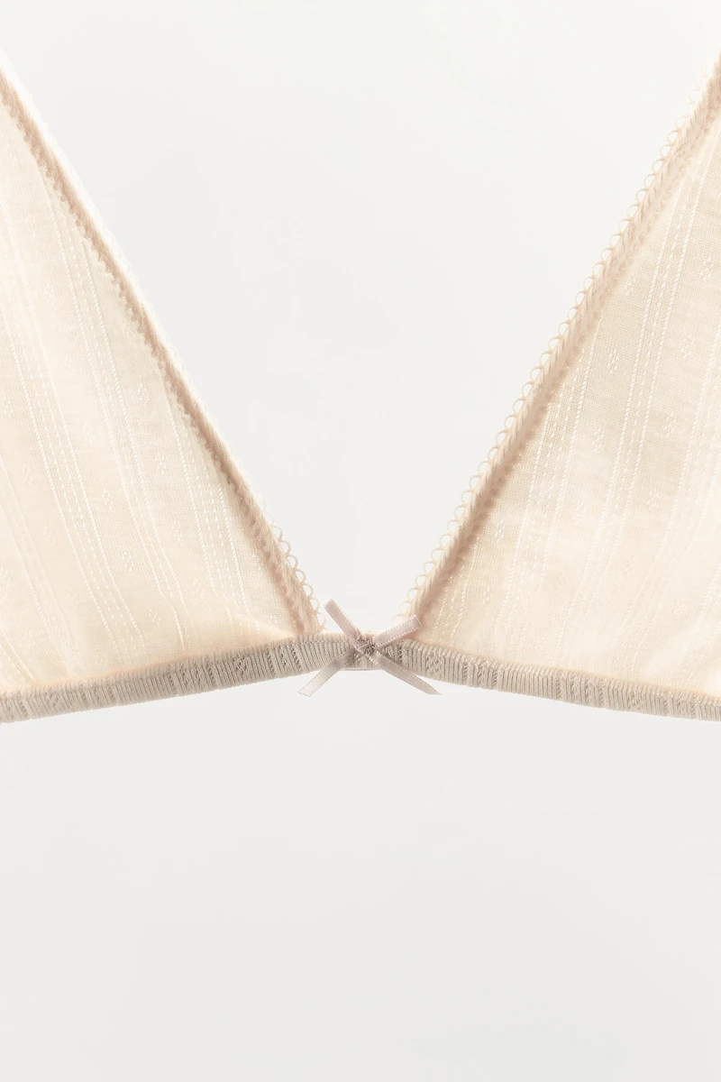 POINTELLE TRIANGLE BRA