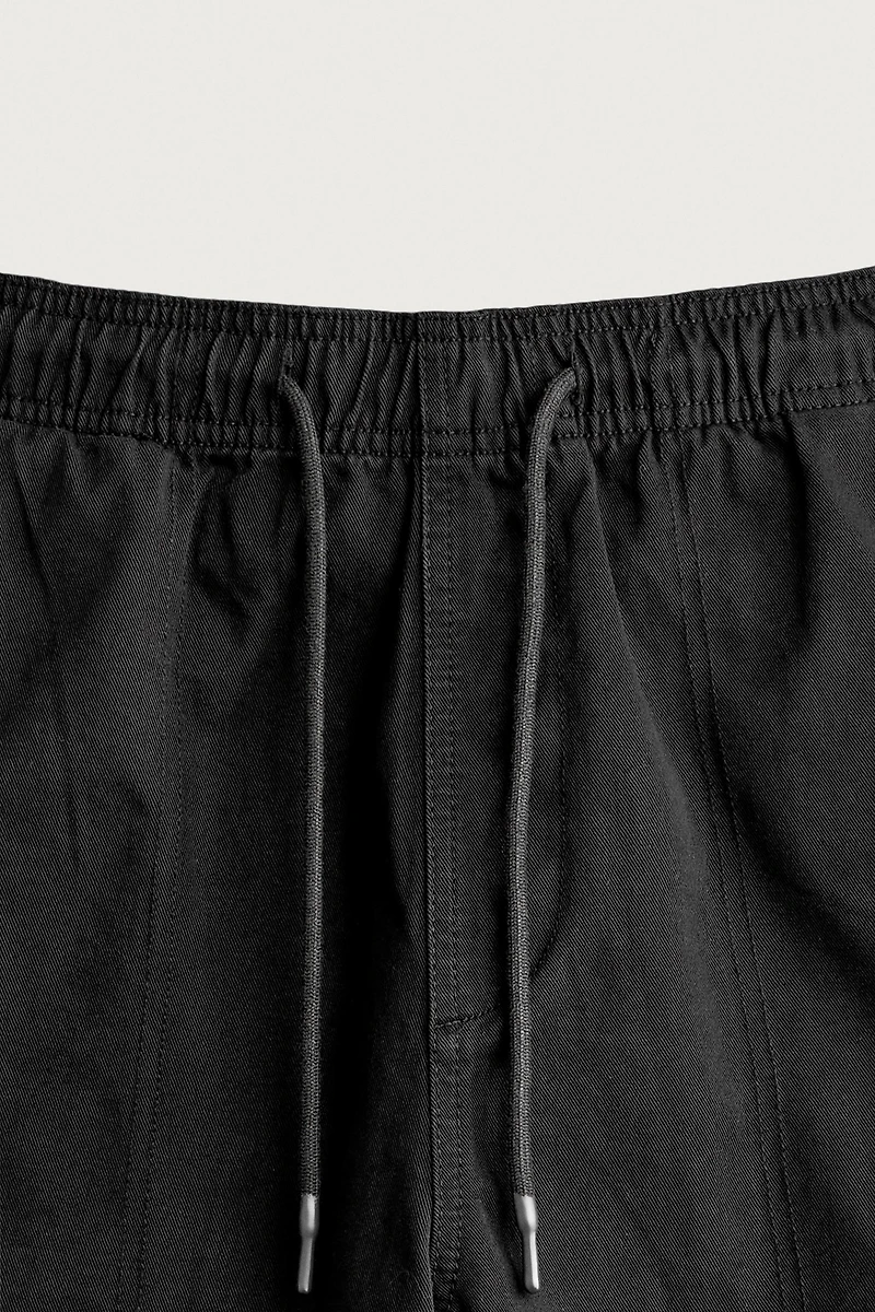 WASHED RELAXED FIT SHORTS