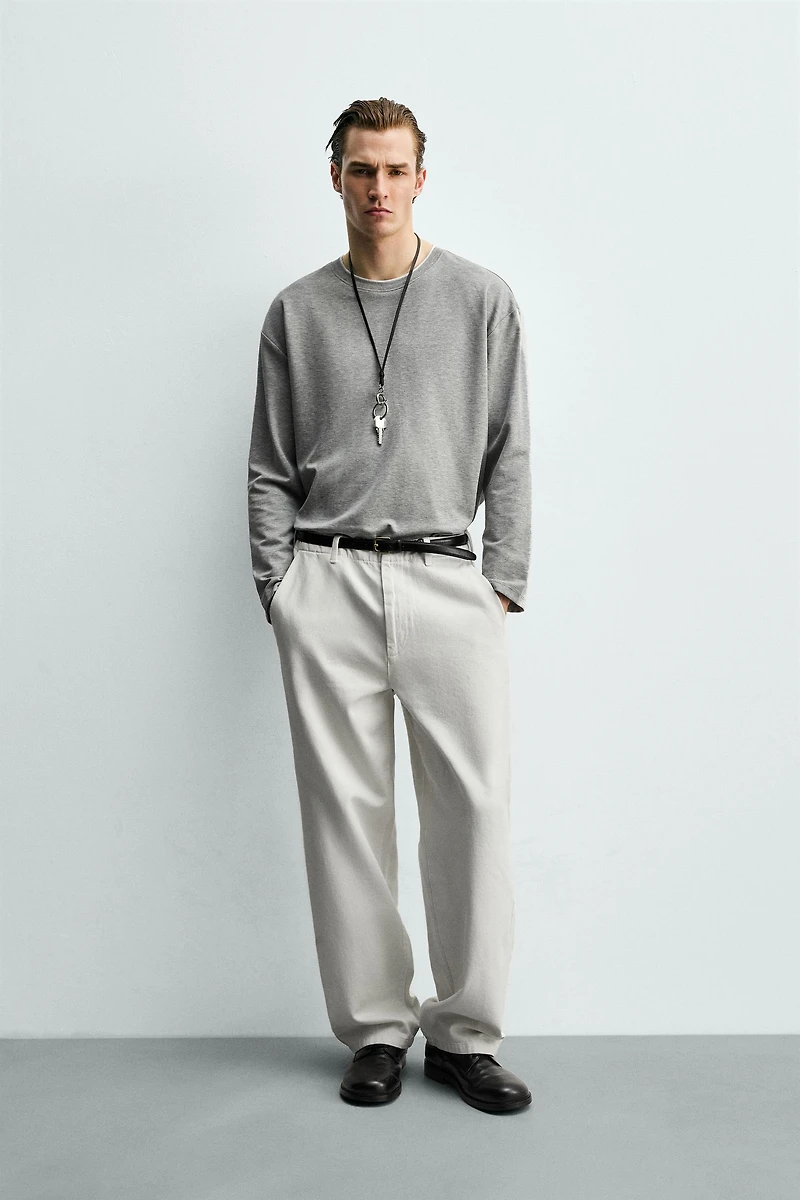 T-SHIRT AVEC FINITIONS DOUBLES EN CONTRASTE