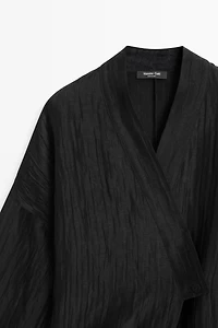 Textured linen blend V-neck kimono