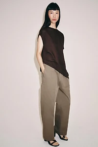 TOP ASYMÉTRIQUE EN MAILLE