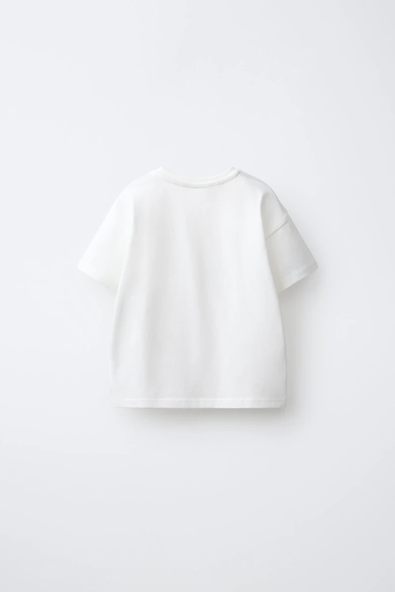 T-SHIRT UNI À CŒUR BRODÉ