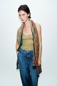 FOULARD À IMPRIMÉ FLEURS