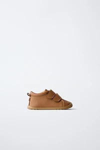 BAREFOOT LEATHER BOOT